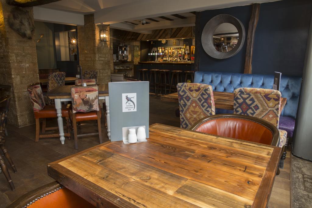 The Golden Pheasant Hotel Burford Bagian luar foto